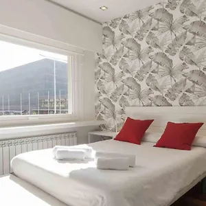 https://the-rentals-collection-gros-beach.sansebastianhotels.net